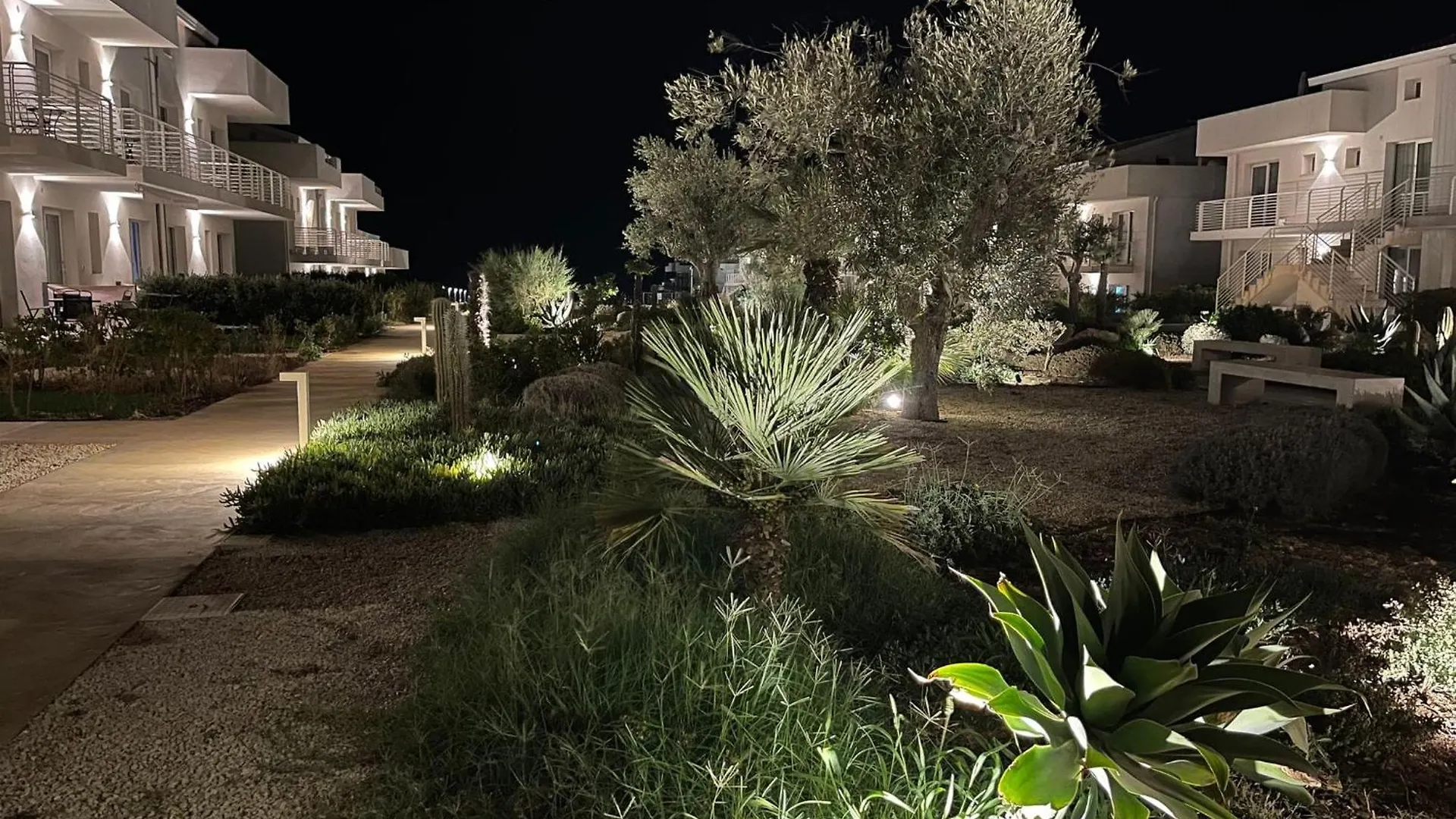 Casa Kuro Marzamemi - Borgo 84 - Sicily Luxury Residence باكينو 0*,  إيطاليا