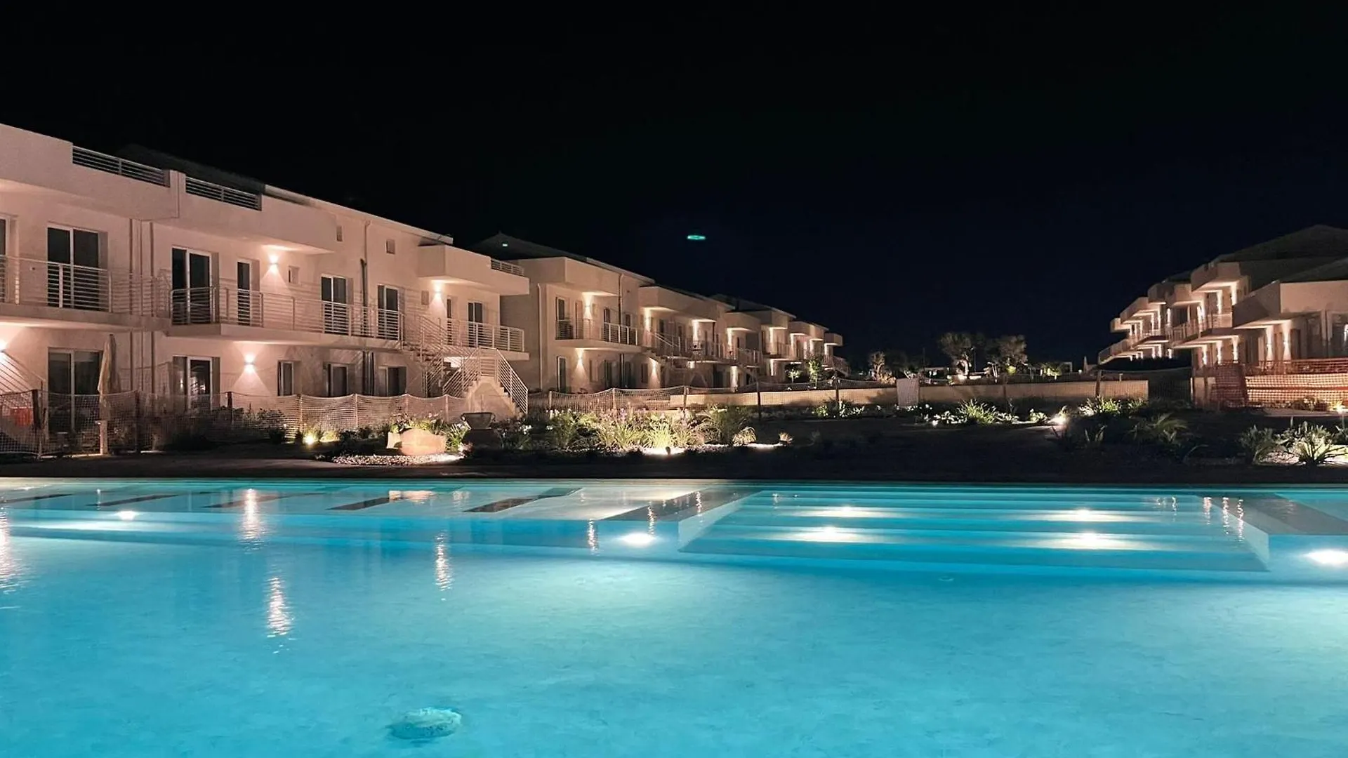 Casa Kuro Marzamemi - Borgo 84 - Sicily Luxury Residence باكينو بيت للعطل