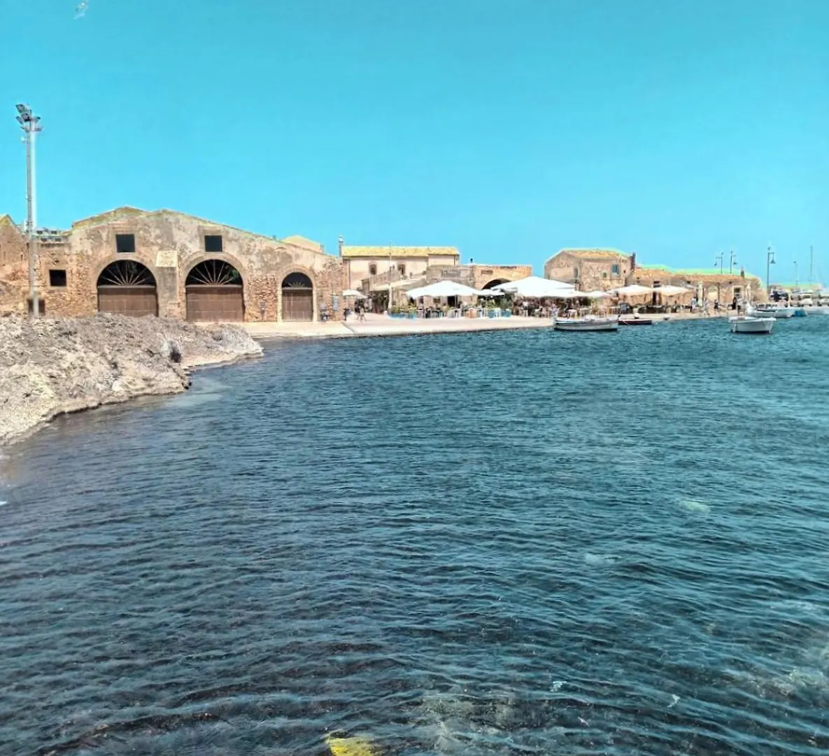بيت للعطل Casa Kuro Marzamemi - Borgo 84 - Sicily Luxury Residence باكينو