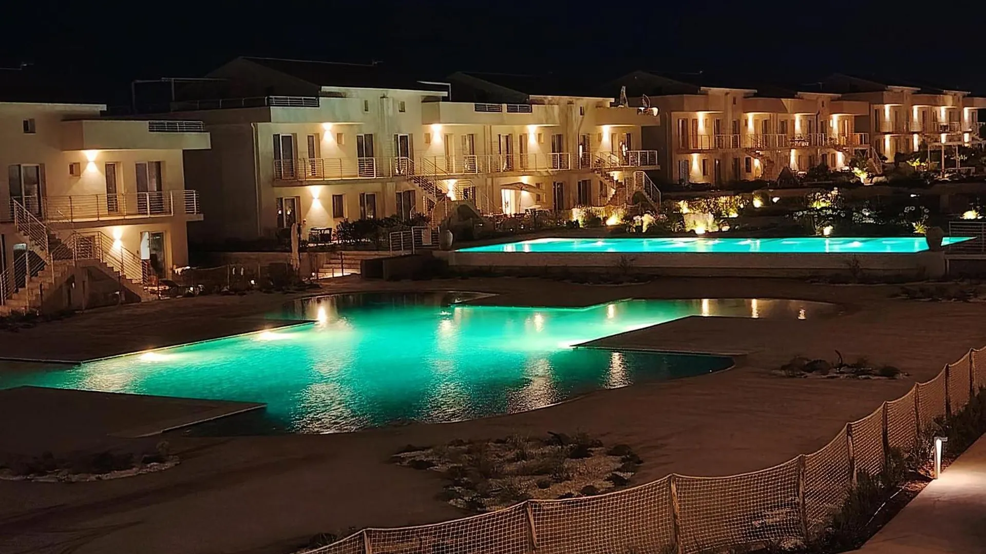 Casa Kuro Marzamemi - Borgo 84 - Sicily Luxury Residence باكينو